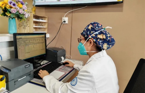 暖医丨锦旗熠熠，诉说浓浓医患情