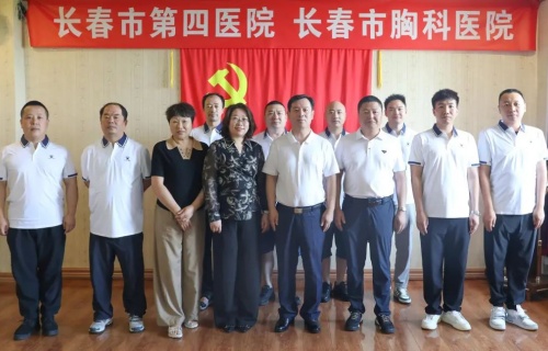 复转军人座谈会丨忆军旅表初心，葆本色话担当