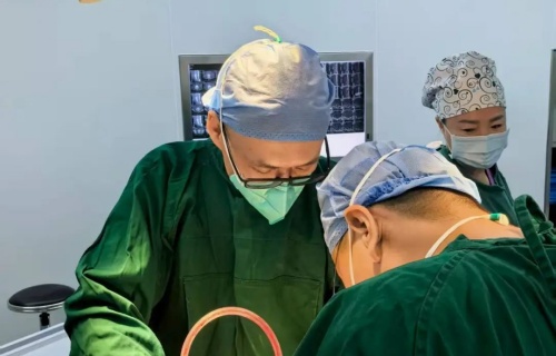 案例丨多学科协作，精准麻醉为复杂椎体感染手术患者护航！