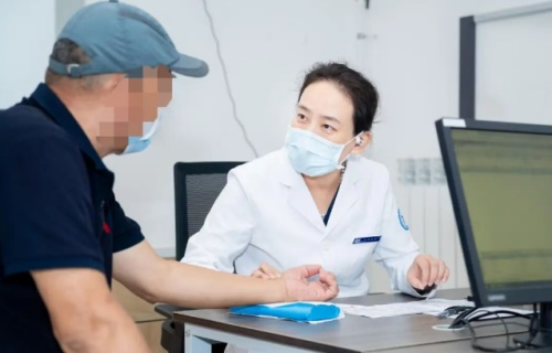 仕丽名医工作室进驻91做爱
，中西协同护百姓呼吸健康！